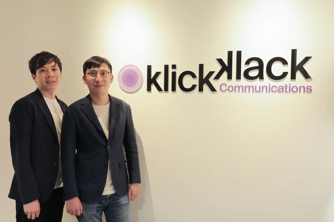 可立可 (KlickKlack) 執行長郭杰穎 (右)、營運長黃劭峰 (左)